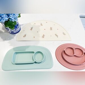 EZPZ Baby Plates and Mushie Placemat Set